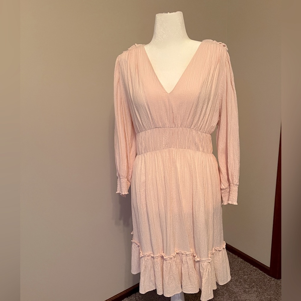 Calvin Klein size 16 Peach Crinkle Gauze Ruffle Dress